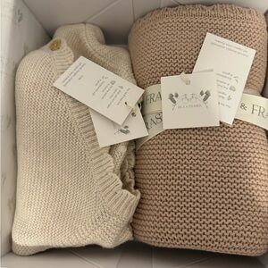 Isla and Fraser Gift Set - NWT